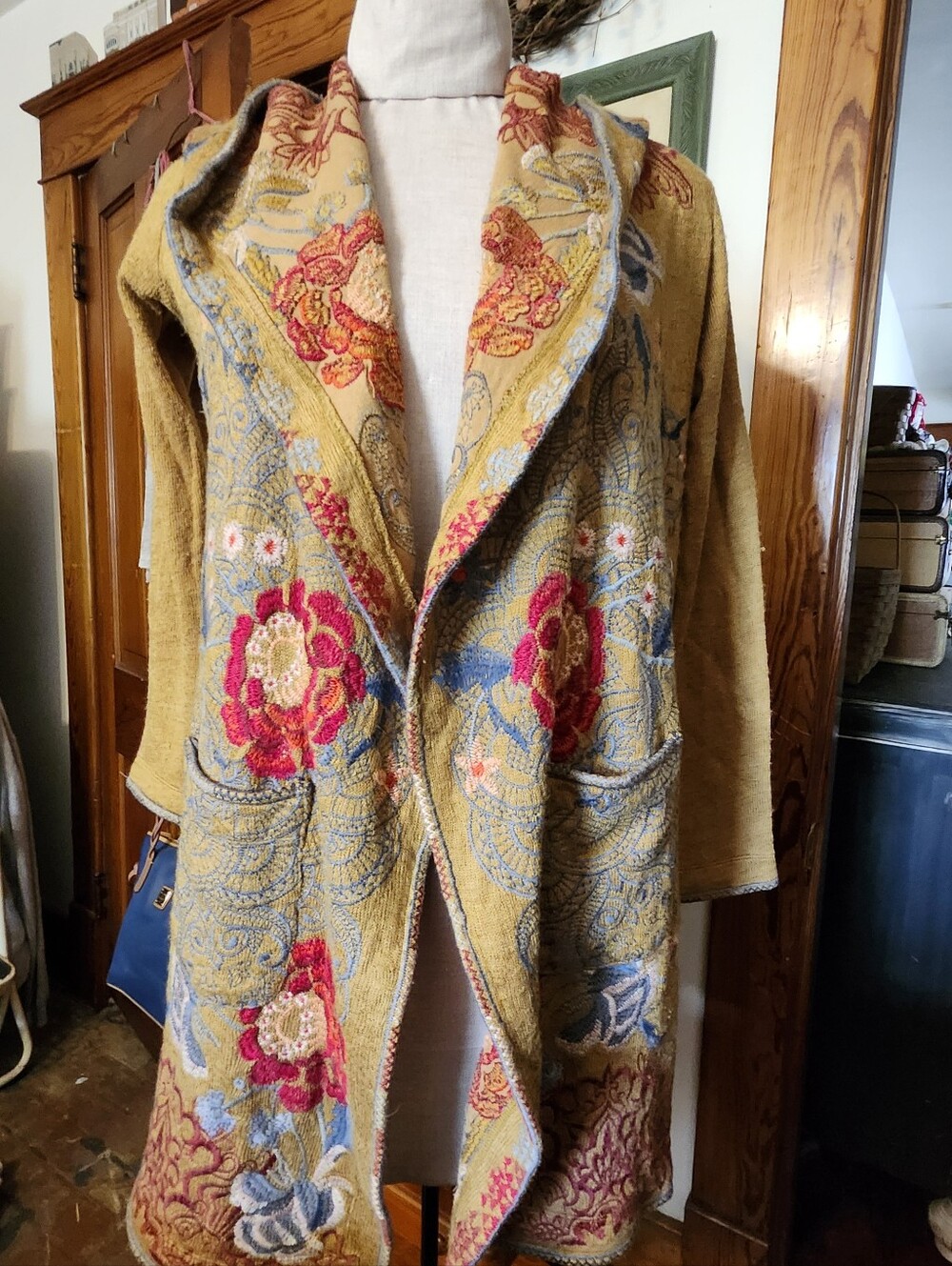 Johnny Was Embroidered Floral Beige Hooded Open Cardigan - Picture 1 of 9